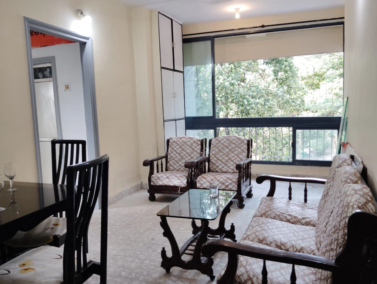 2 BHK Flat for Rent in Raheja Heights, Malad East